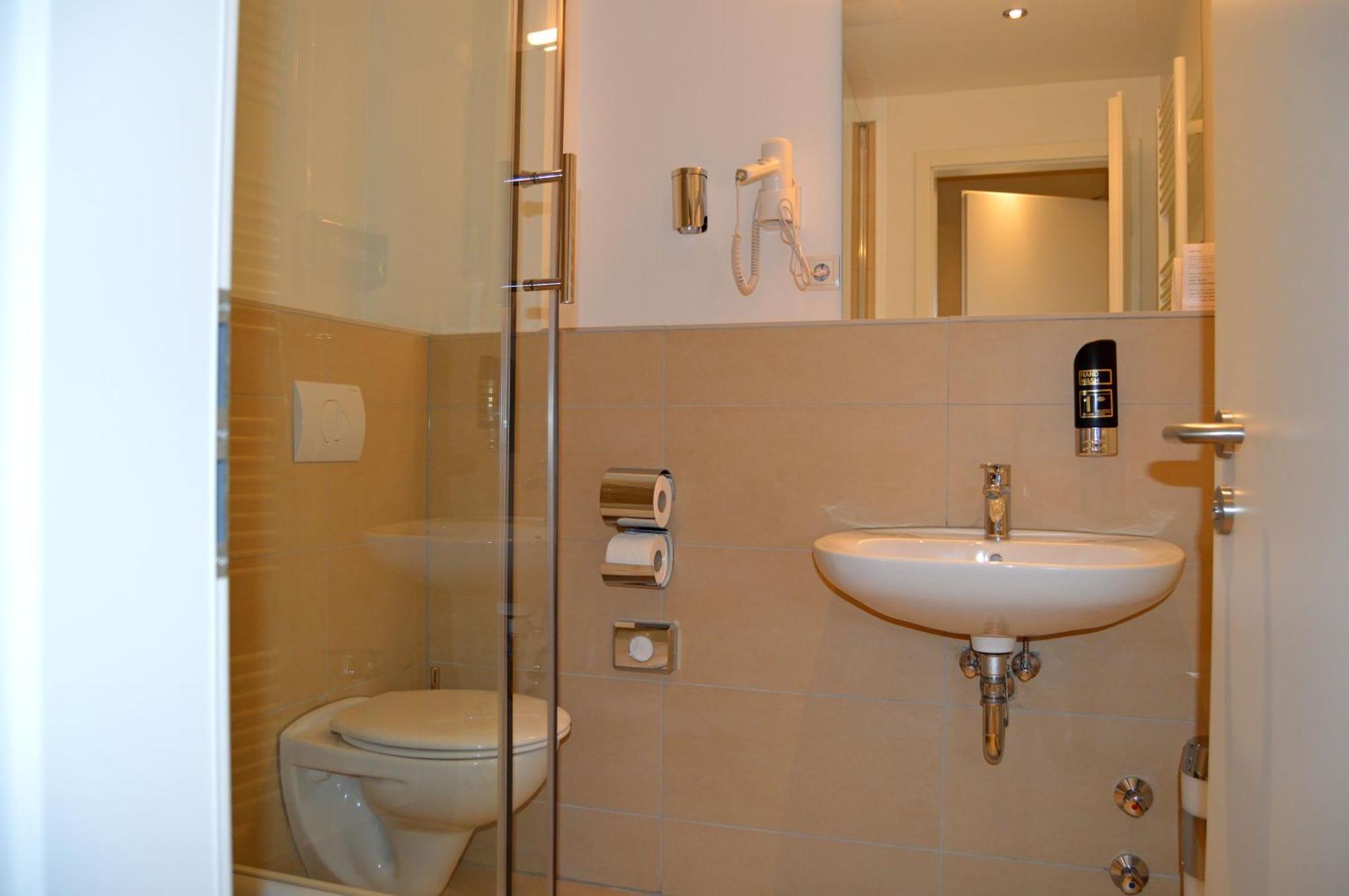 Hotel Jeta Hamburg Oda fotoğraf