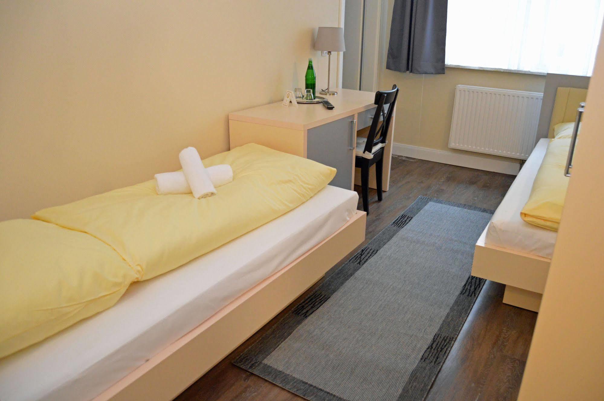 Hotel Jeta Hamburg Dış mekan fotoğraf