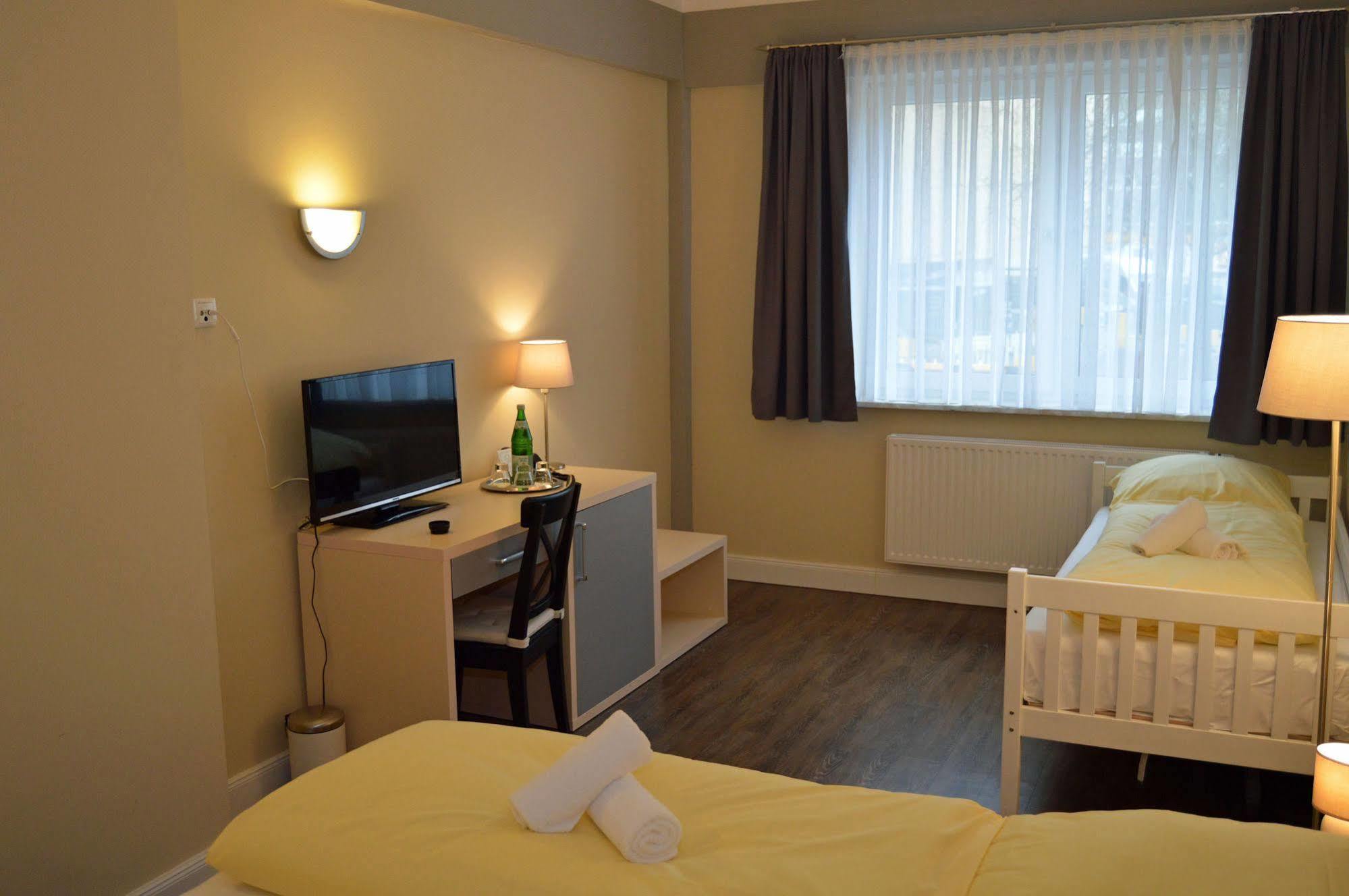 Hotel Jeta Hamburg Dış mekan fotoğraf